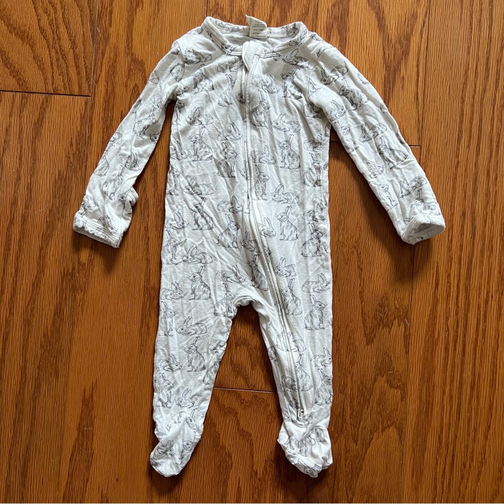 Kate Quinn footed footie pajama pj one piece 3-6 months bamboo month rabbit